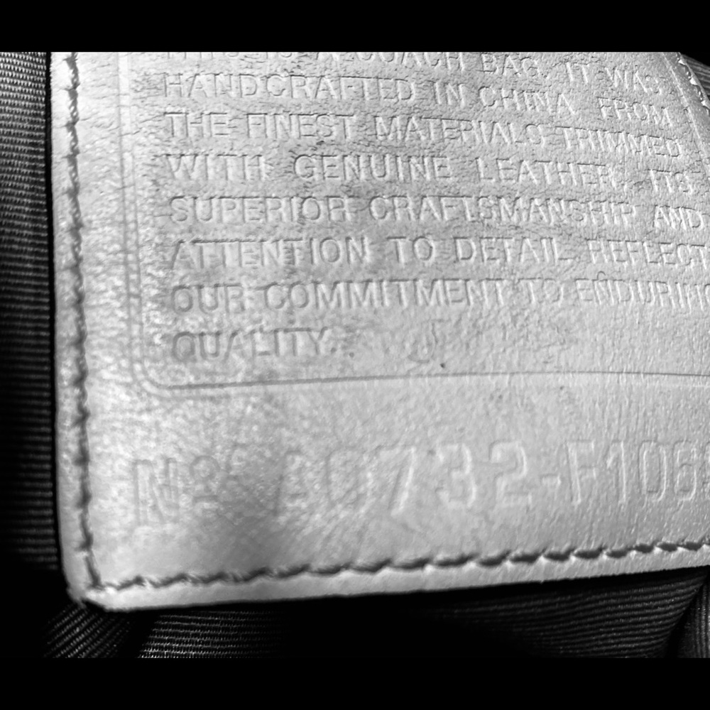 Cream Coach Bag - Picture 3 of 13